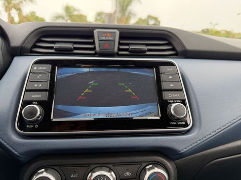 Used 2025 Nissan Versa SV image 22