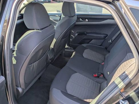 Used 2025 Kia K5 LXS image 15