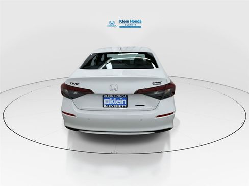 Certified 2026 Honda Civic Sport Touring image 9