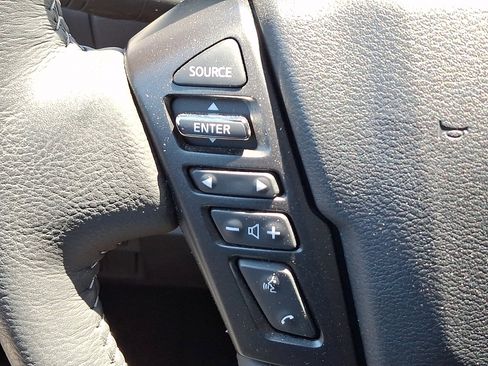 Certified 2024 Nissan Frontier SL w/ Technology Package AWD/4WD image 21