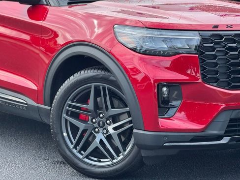 New 2025 Ford Explorer ST w/ Sun And Sound Package image 4