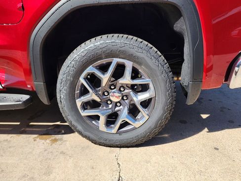 New 2026 GMC Sierra 1500 SLT image 52