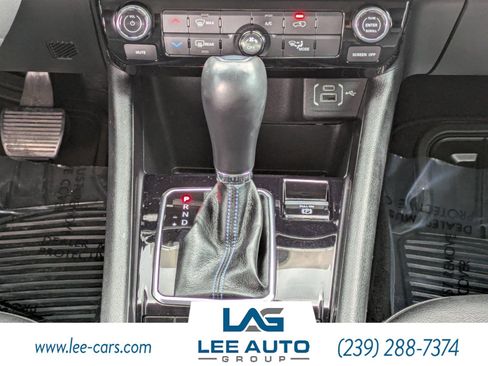 Used 2022 Jeep Compass Latitude FWD image 15
