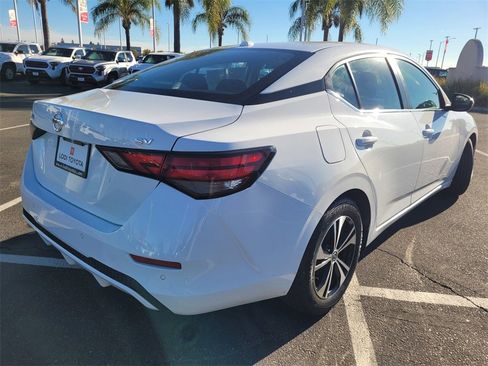 Used 2022 Nissan Sentra SV image 4