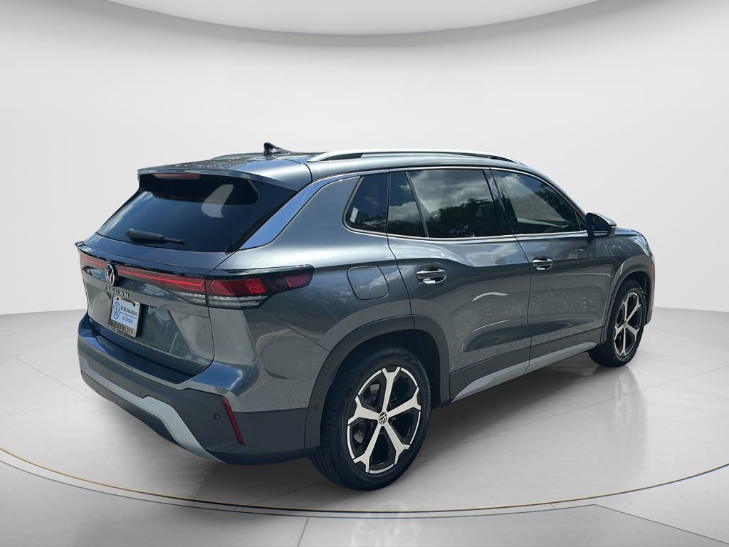 New 2026 Volkswagen Tiguan SE FWD image 5