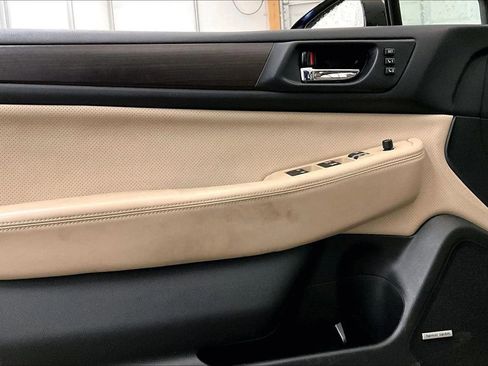 Used 2015 Subaru Legacy 2.5i Limited image 23