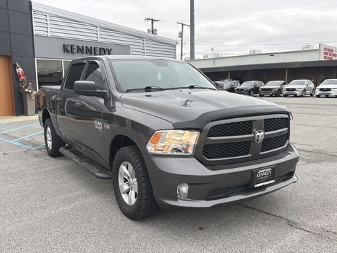 Used 2019 RAM 1500 Express image 1