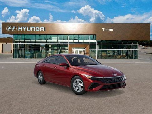 New 2026 Hyundai Elantra SE w/ Cargo Package image 2