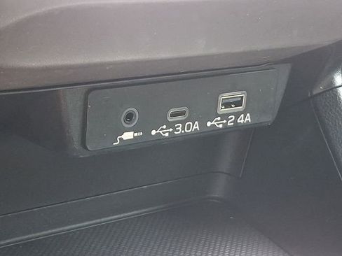 Certified 2024 Subaru Crosstrek 2.0i Premium image 25