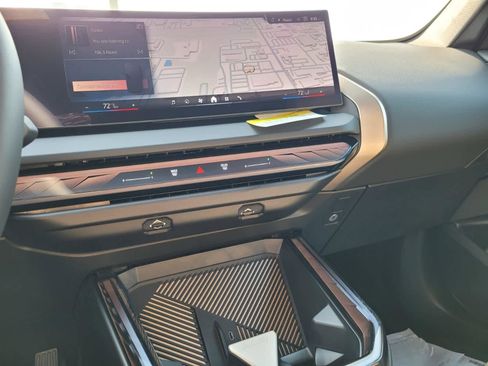 New 2025 BMW X3 xDrive30i image 6