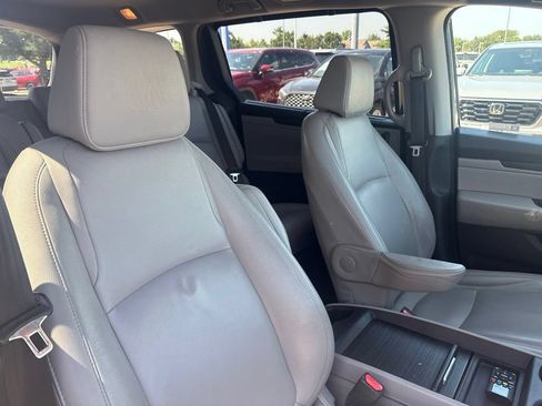 Used 2019 Honda Odyssey EX-L image 28