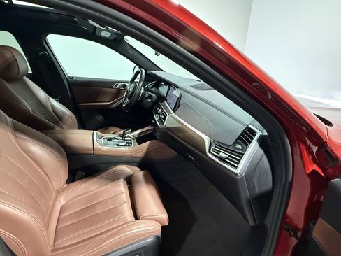 Used 2022 BMW X6 xDrive40i AWD/4WD image 47