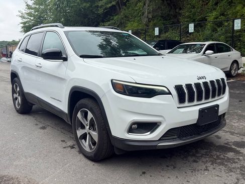 Used 2022 Jeep Cherokee Limited AWD/4WD image 1