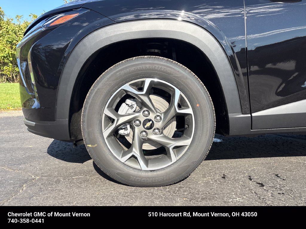 New 2026 Chevrolet Trax LT w/ LT Convenience Package FWD image 22