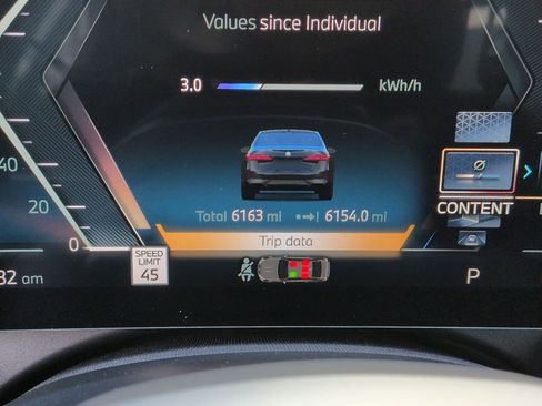 Used 2026 BMW i5 eDrive40 w/ M Sport Package image 22