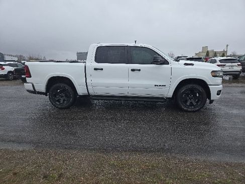 Used 2025 RAM 1500 Big Horn AWD/4WD image 1