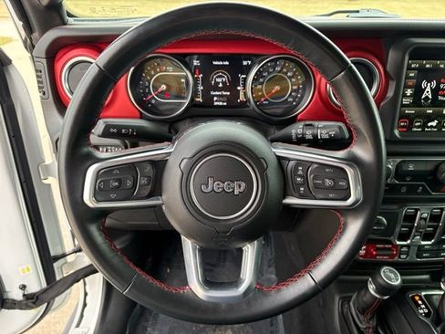 Used 2021 Jeep Wrangler Unlimited Rubicon image 12