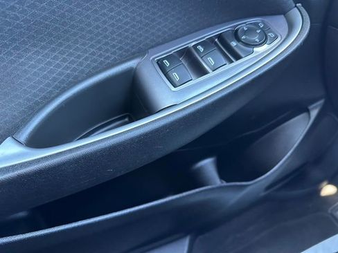 Used 2023 Chevrolet Malibu LT image 51