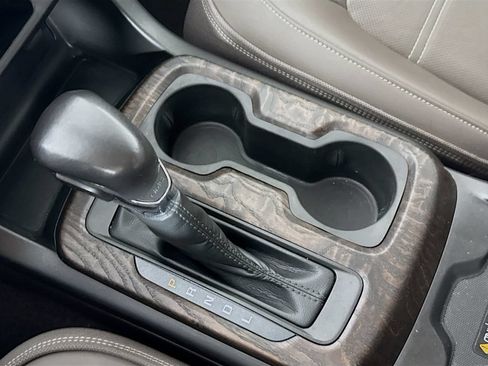 Used 2022 GMC Canyon Denali RWD image 20