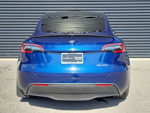 Used 2022 Tesla Model Y Performance AWD/4WD image 6
