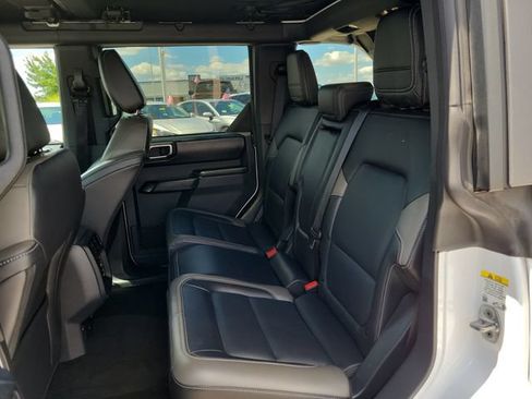 Certified 2025 Ford Bronco Outer Banks AWD/4WD image 20