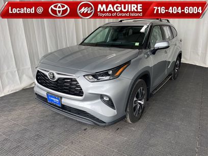Used 2024 Toyota Highlander XLE