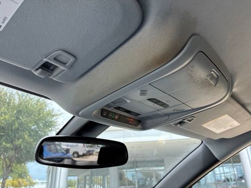 Used 2020 Chevrolet Blazer LT FWD image 32
