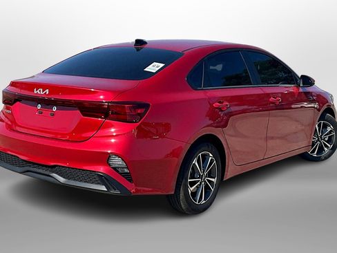 Used 2024 Kia Forte LXS w/ LXS Technology Package image 10