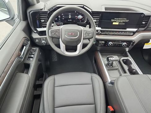 New 2026 GMC Sierra 1500 SLT w/ SLT Premium Package image 7