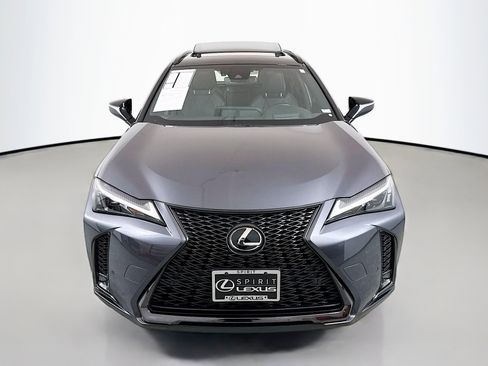 Used 2023 Lexus UX 250h F Sport image 2
