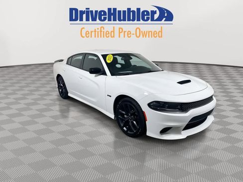 Used 2023 Dodge Charger R/T w/ Blacktop Package image 2