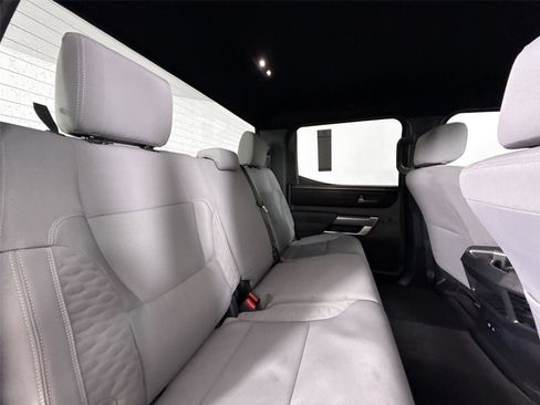 Used 2025 Toyota Tundra SR5 AWD/4WD image 38