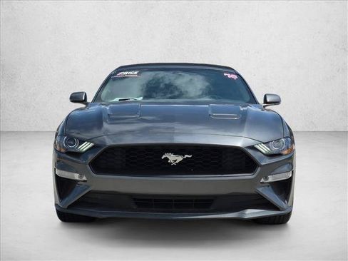 Used 2018 Ford Mustang Premium RWD image 2