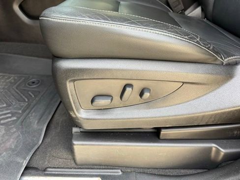 Used 2019 Chevrolet Tahoe LT RWD image 22