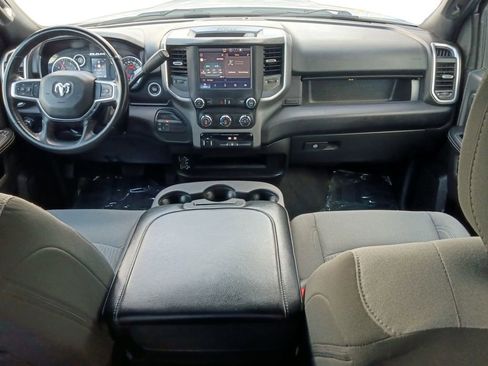 Used 2024 RAM 2500 Big Horn AWD/4WD image 20
