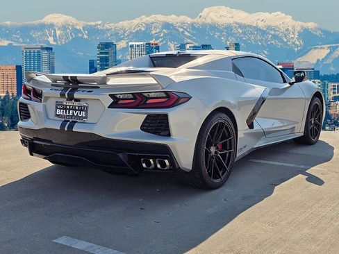 Used 2021 Chevrolet Corvette Stingray Preferred Conv w/ Z51 Performance Package image 5