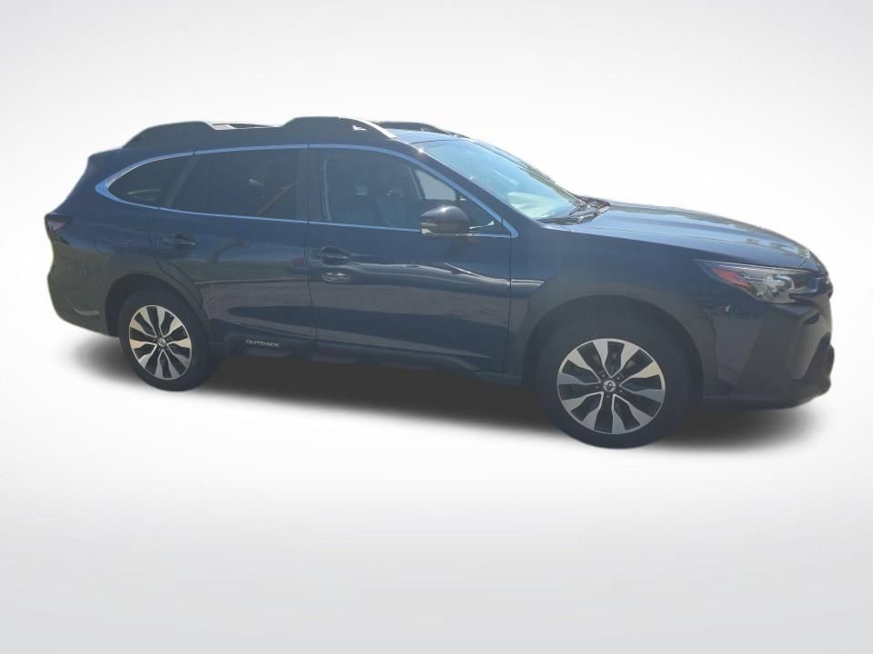 Used 2023 Subaru Outback Limited AWD/4WD image 2