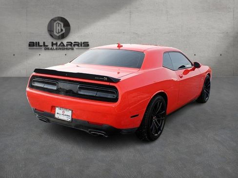 Used 2021 Dodge Challenger R/T Scat Pack w/ Dynamics Package image 7