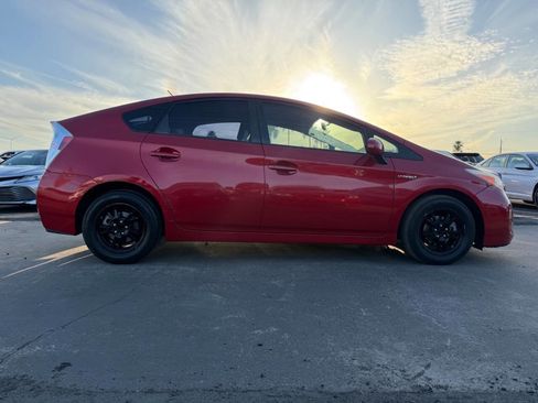 Used 2015 Toyota Prius Two FWD image 12