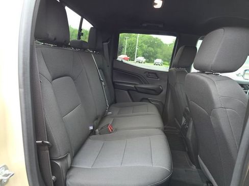 Used 2024 Chevrolet Colorado Trail Boss w/ Technology Package AWD/4WD image 23