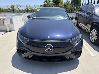 Used 2022 Mercedes-Benz EQS 580 4MATIC Sedan video 1