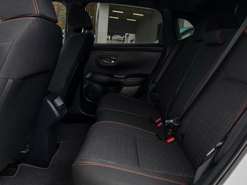 Used 2025 Honda HR-V Sport image 26
