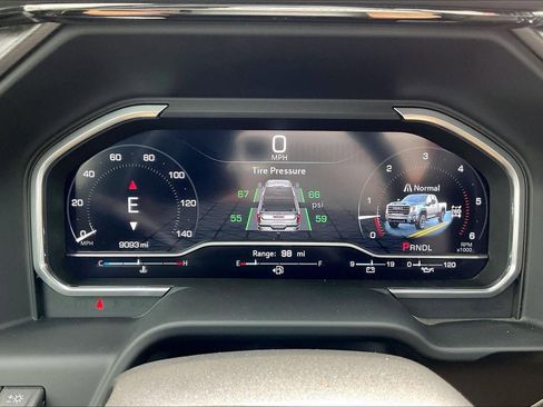 Used 2024 GMC Sierra 2500 AT4X image 21