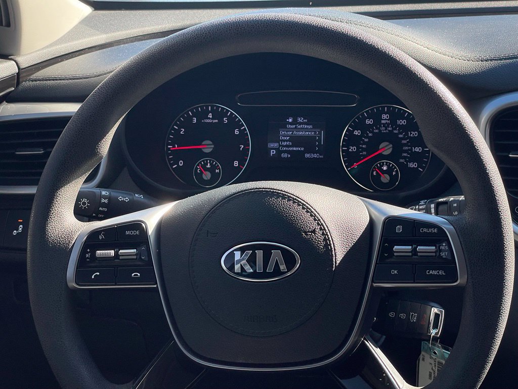 Used 2019 Kia Sorento FWD image 12