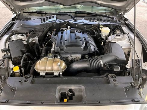 Used 2015 Ford Mustang Premium RWD image 26