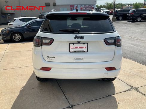 Used 2022 Jeep Compass High Altitude AWD/4WD image 22