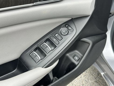Used 2020 Honda Accord EX image 14