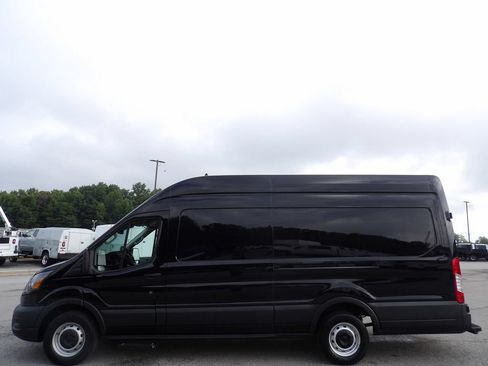 Used 2023 Ford Transit 250 148 High Roof Extended RWD image 57