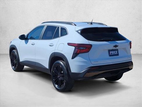 Used 2025 Chevrolet Trax ACTIV w/ Driver Confidence Package image 10