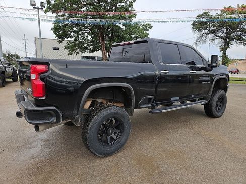 Used 2022 Chevrolet Silverado 2500 High Country w/ Z71 Off-Road Package AWD/4WD image 8